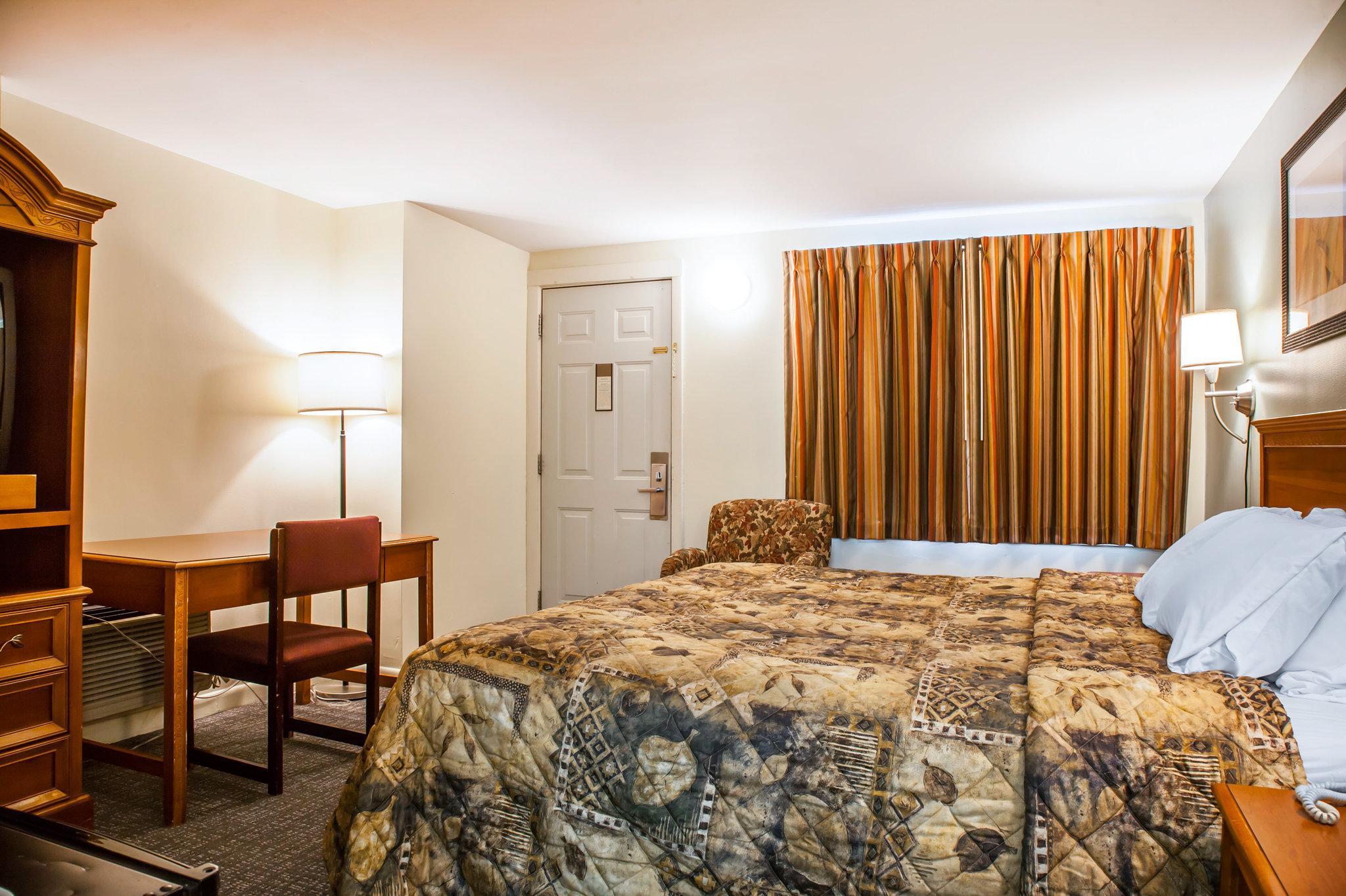Rodeway Inn Middletown Buitenkant foto