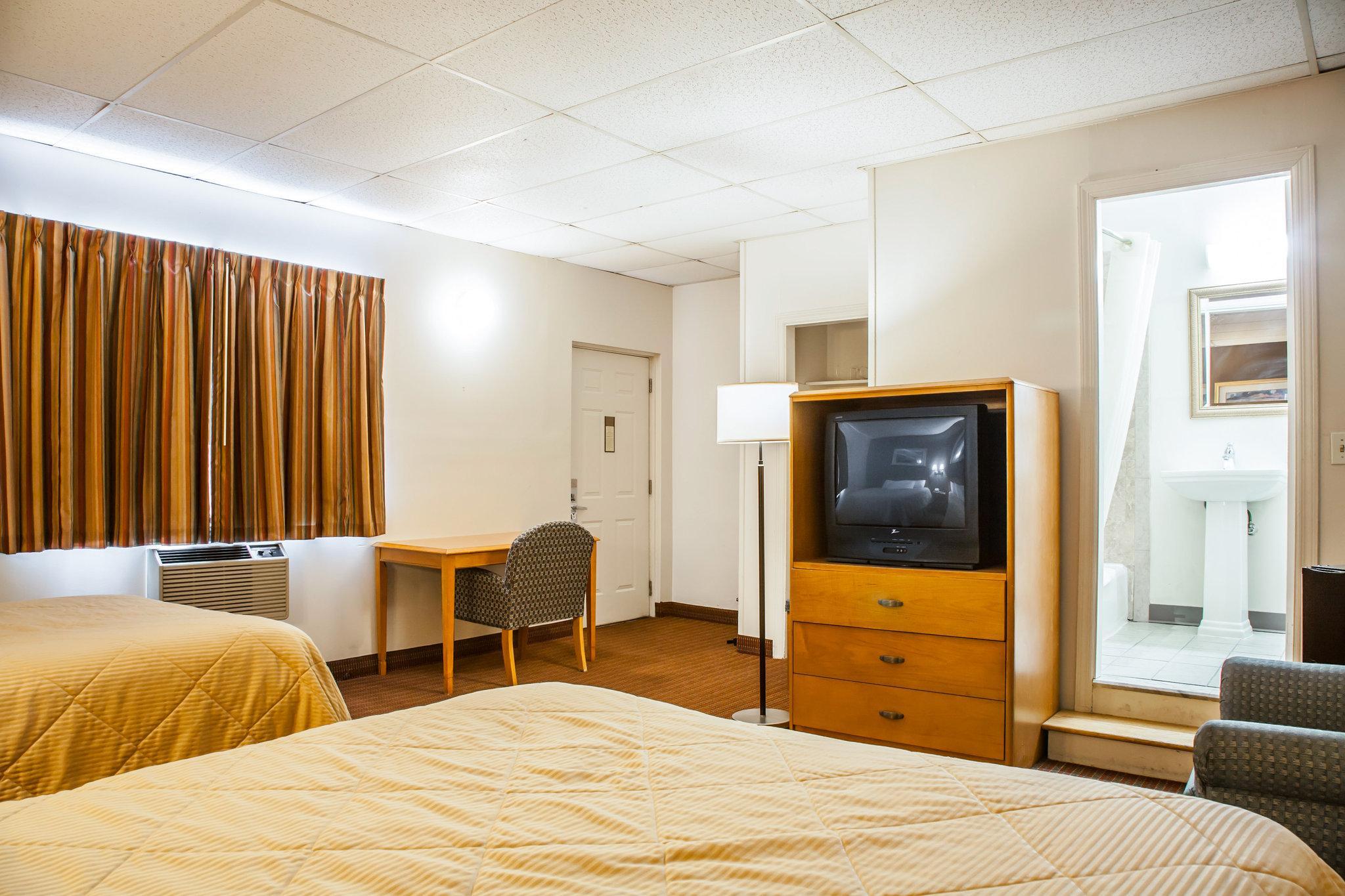 Rodeway Inn Middletown Buitenkant foto